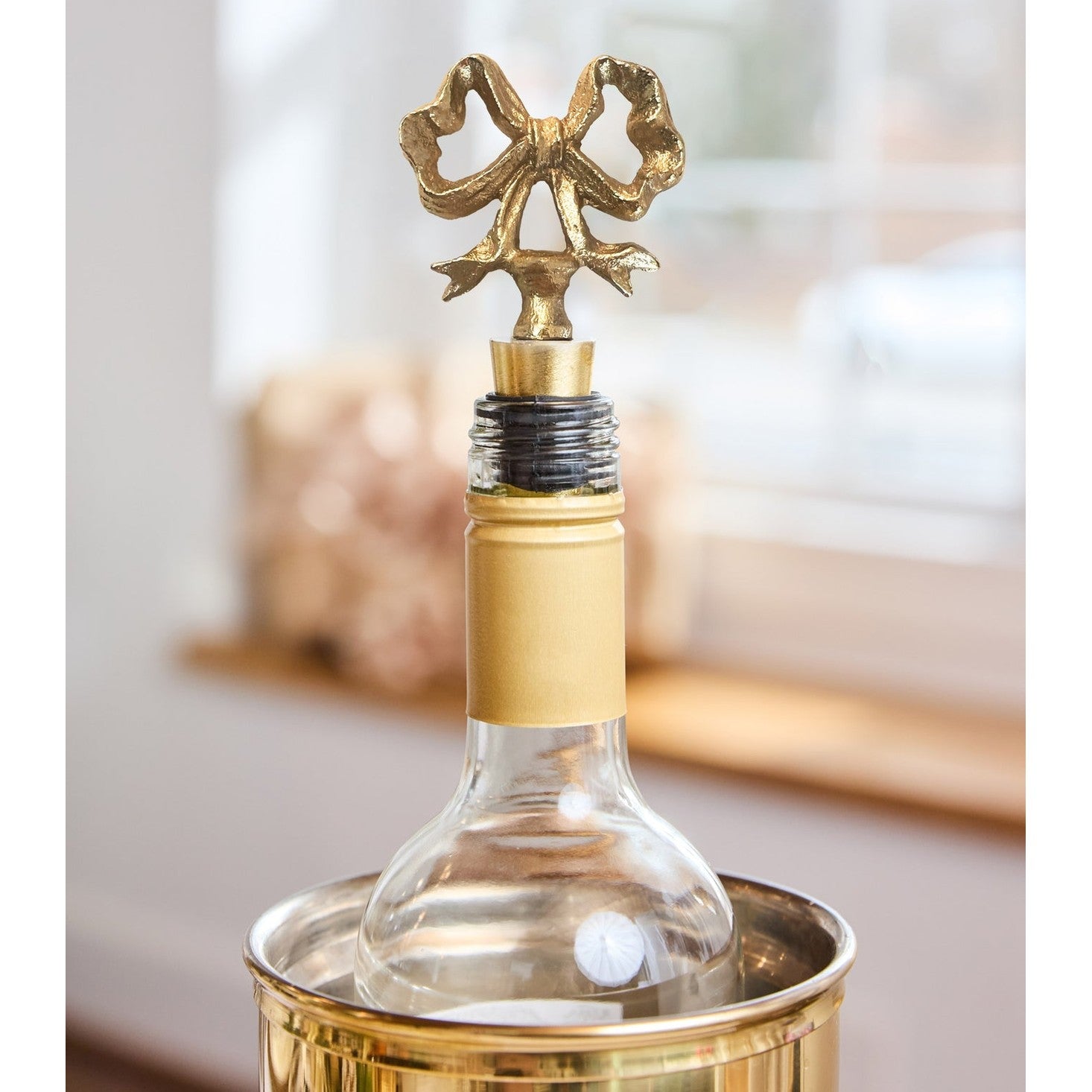 Gold Bow Wine Stopper