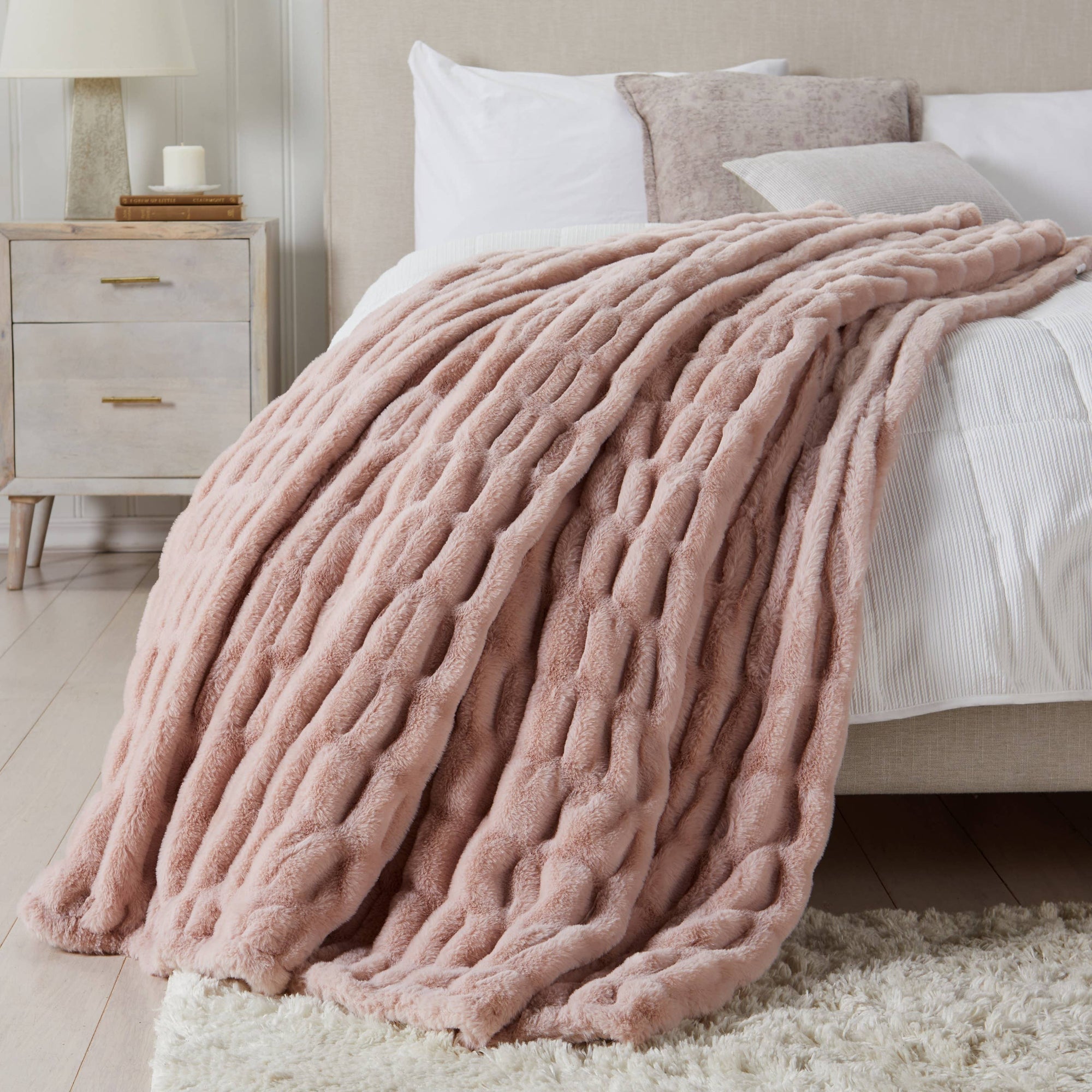 Pink Lux Heavyweight Ruched Throw
