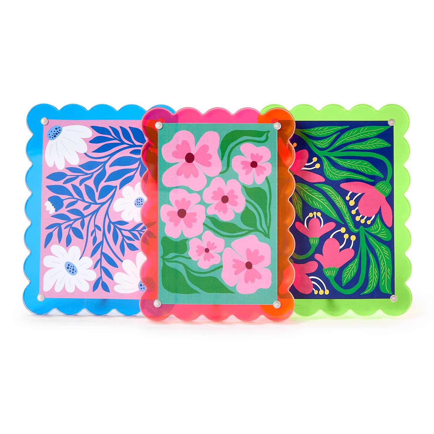 4x6 Scallop Acrylic Frame