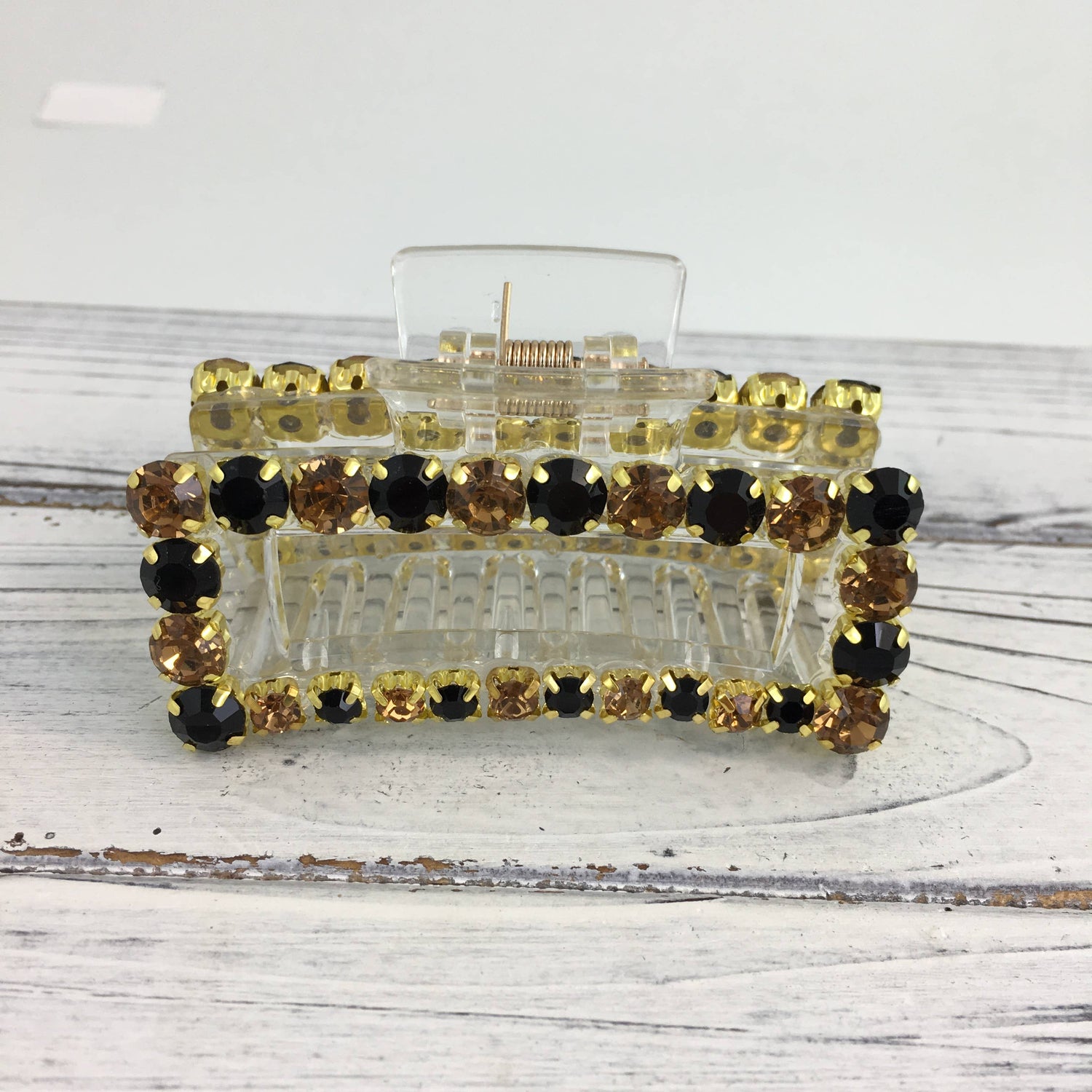 Black & Gold Stone Claw Clip