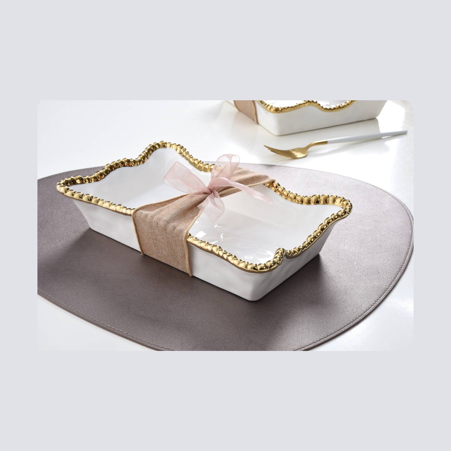 Dinner Napkin / Guest Towel Holder