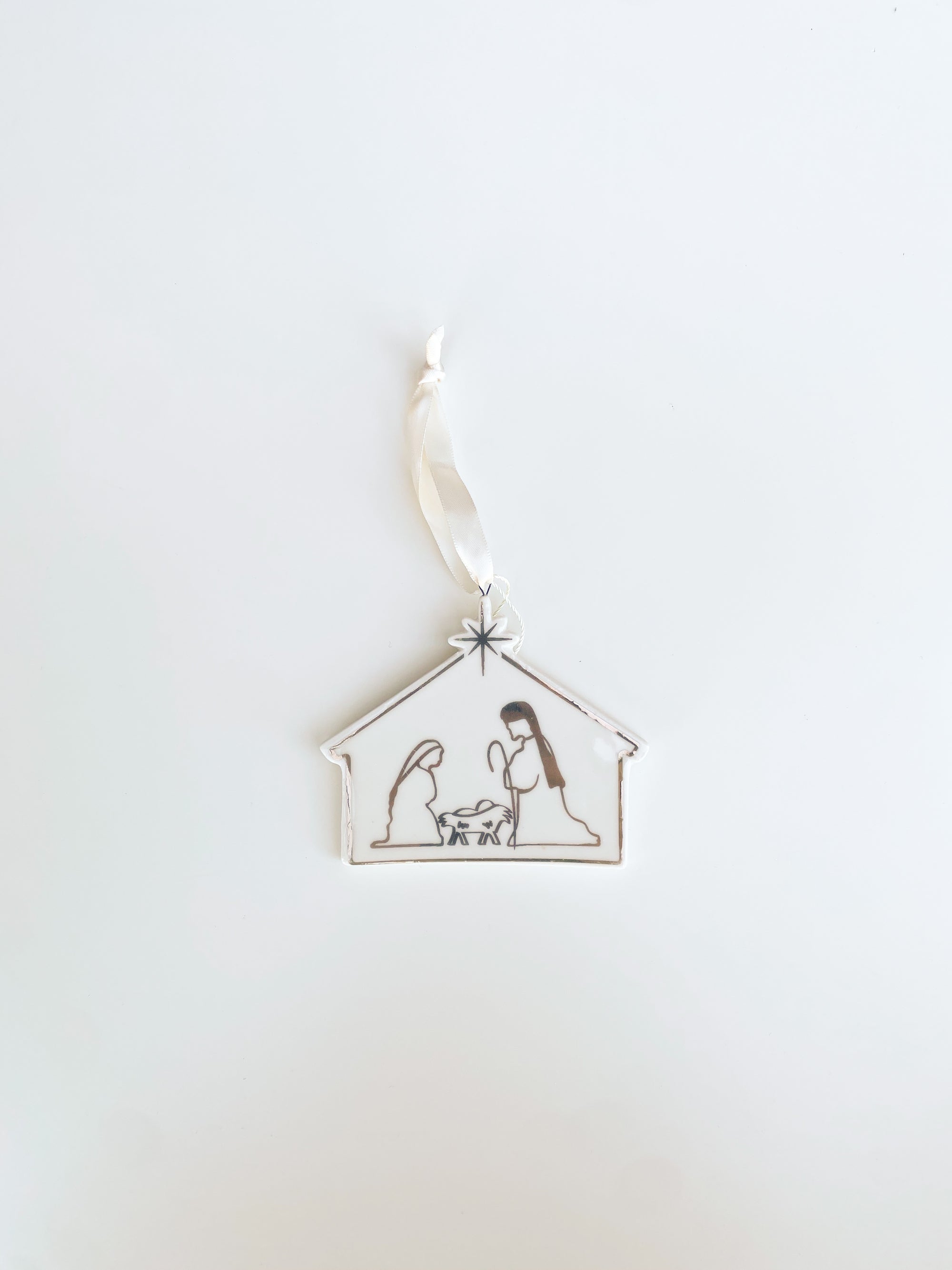 Ornament Nativity
