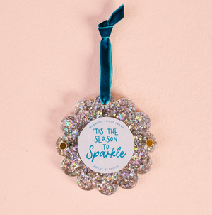 Round Frame Ornament