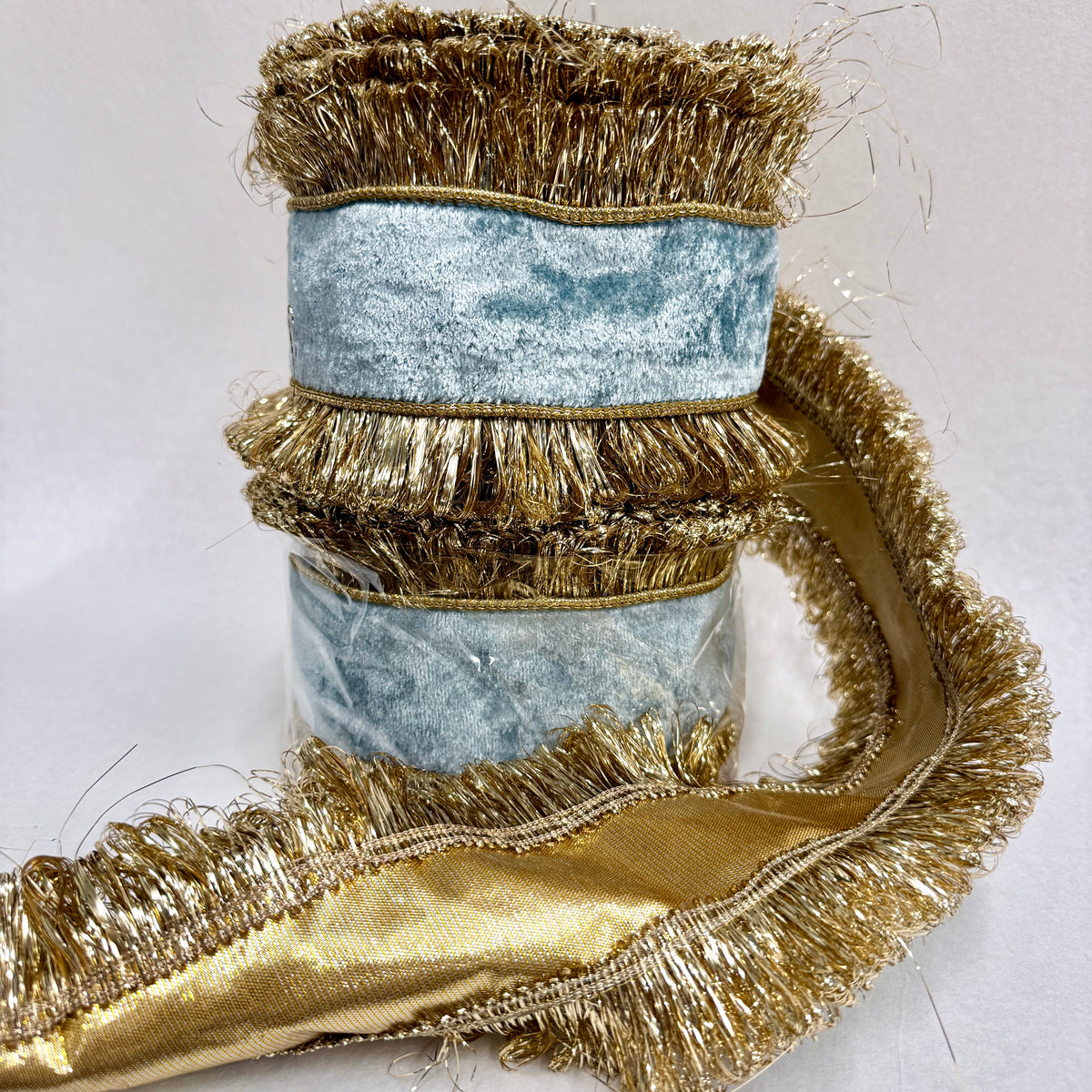Aqua Velvet DBL Side Trim/Back Metallic Dupion 4 x 10yd
