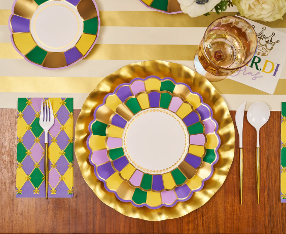Scalloped Salad Plate Lets Mardi