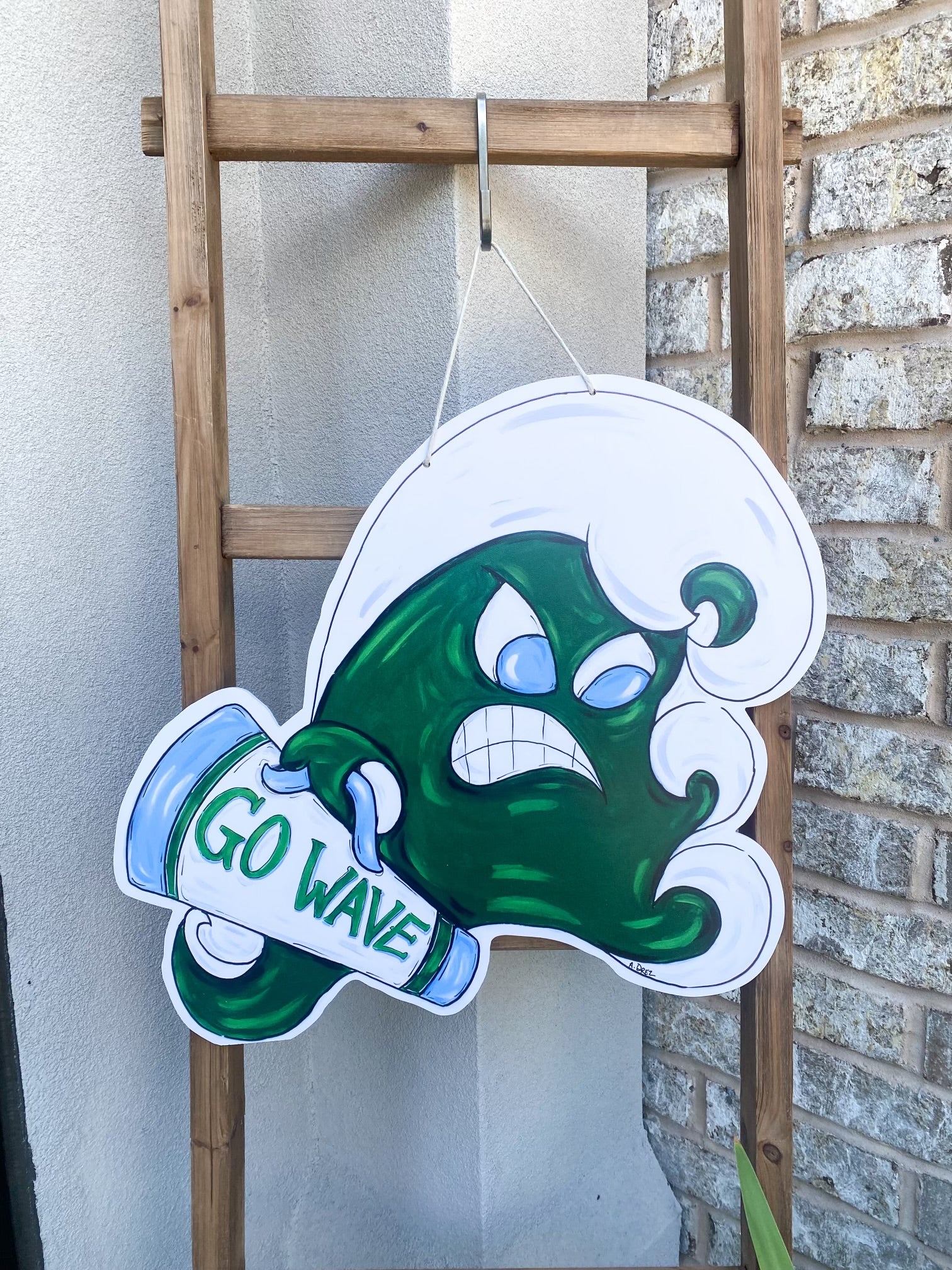 Green Wave Door Hanger