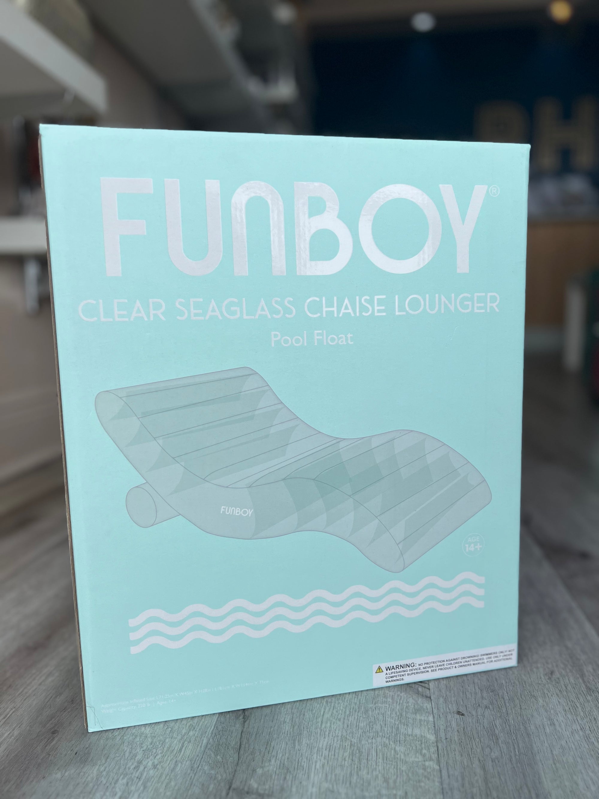 Clear Seaglass Chaise Lounger