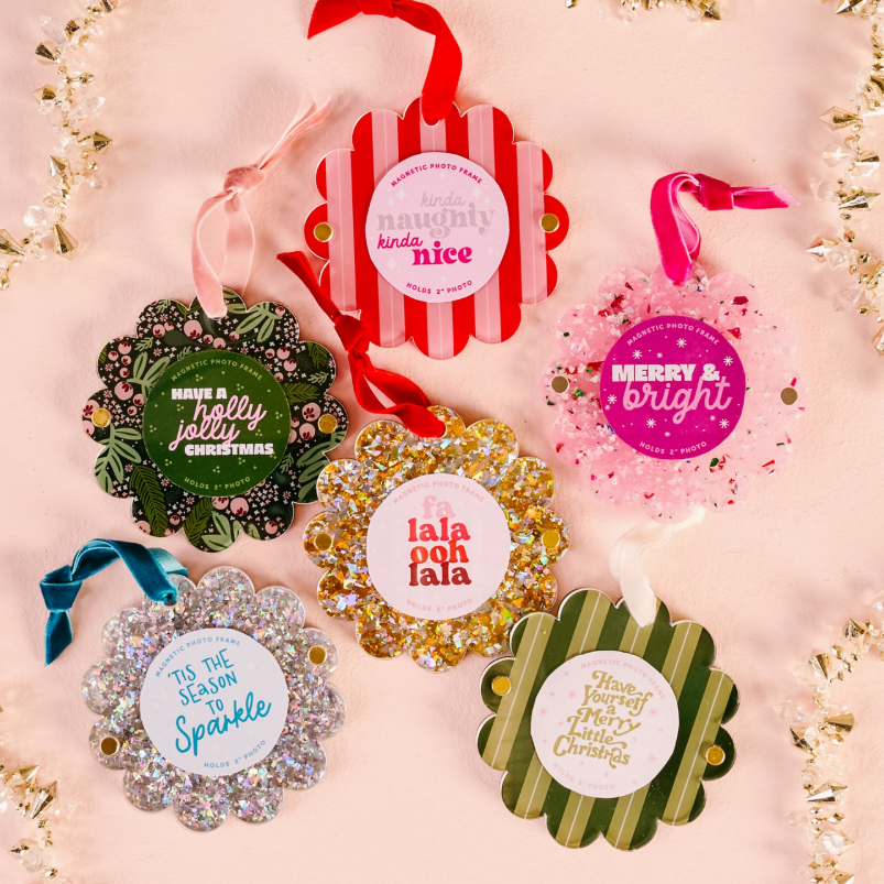 Round Frame Ornament