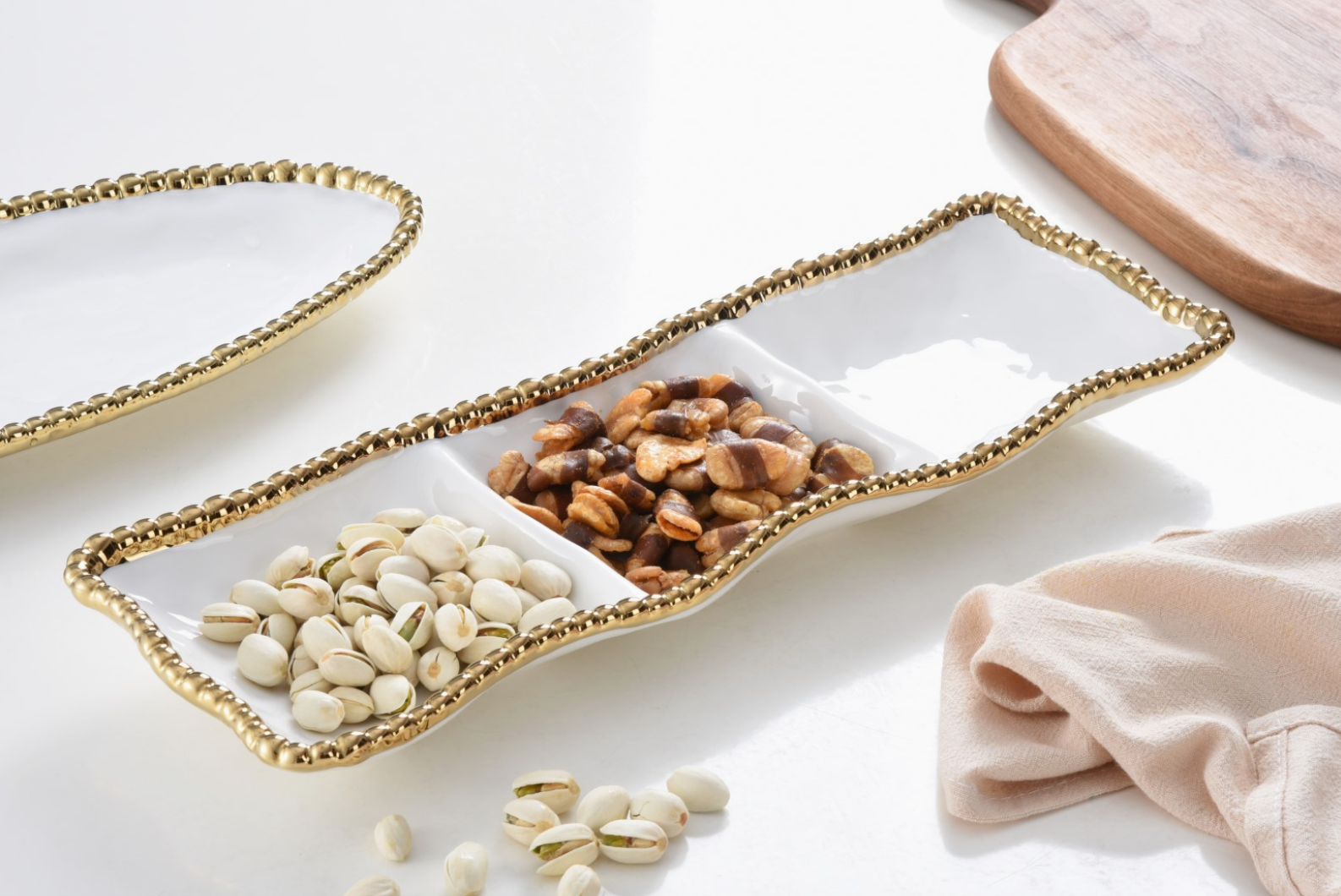 3-Section Serving Piece