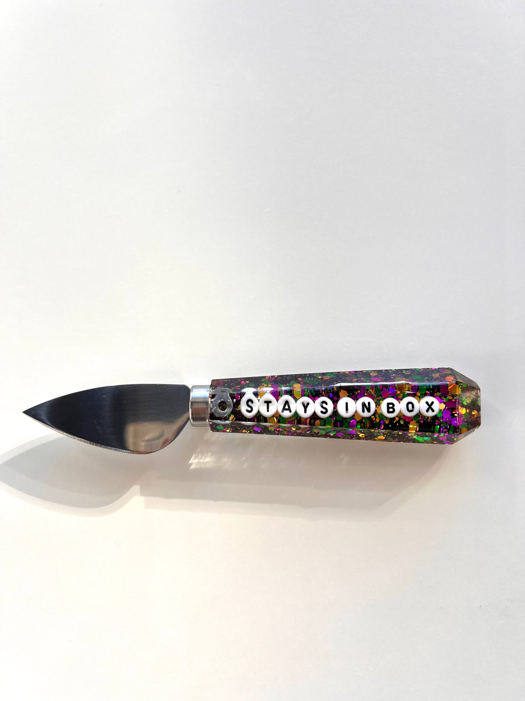 Stays In The Box King Cake Knife