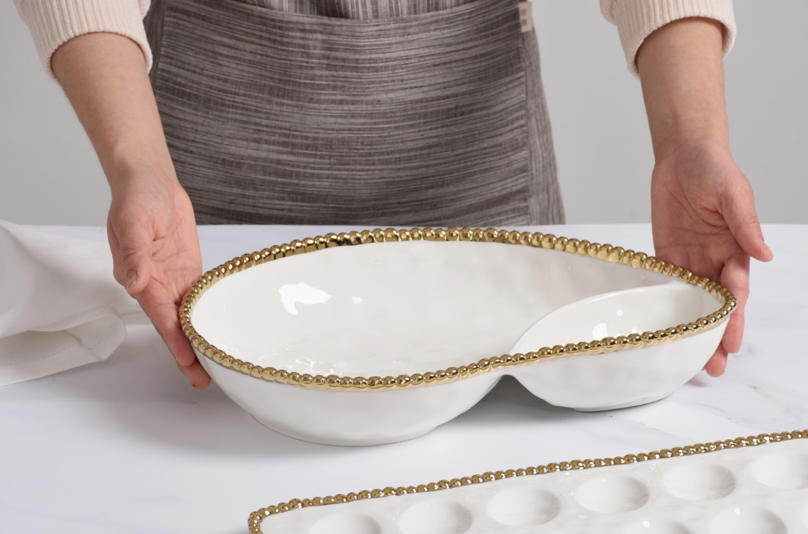 2 Section Serving Piece