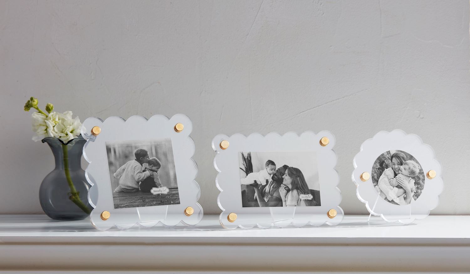 Scallop Frame