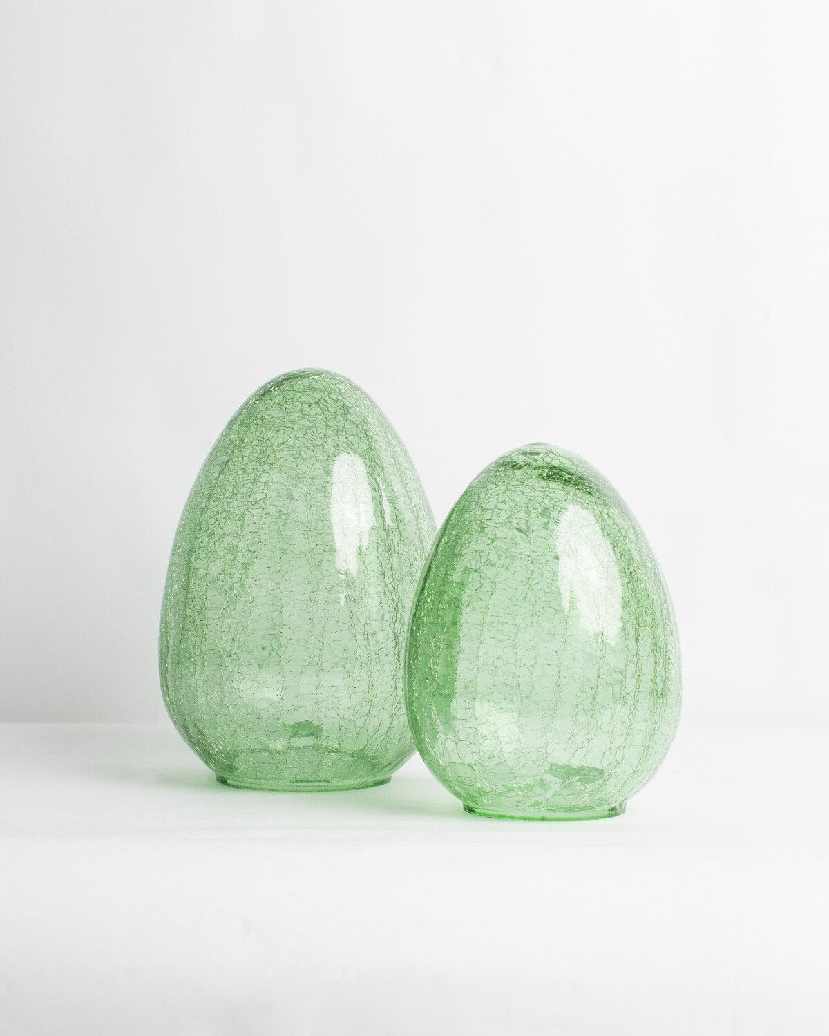 Small Amelia Glass Egg in Green 6x8