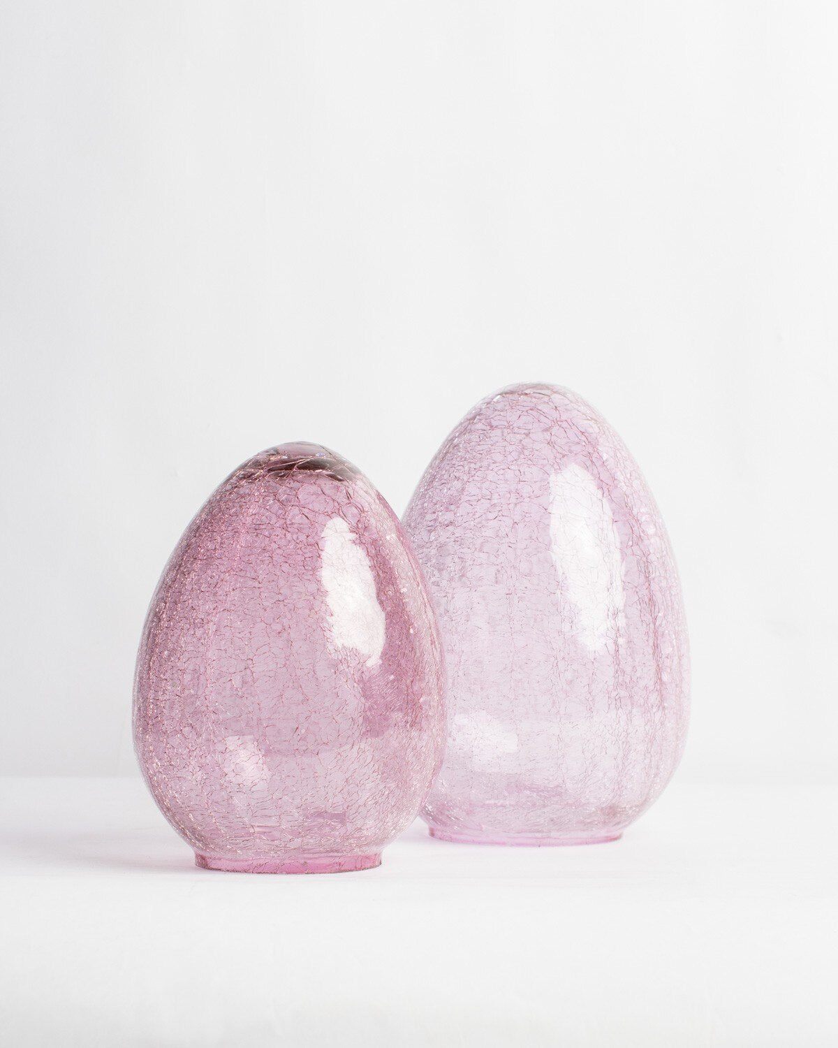 Small Amelia Glass Egg in Pink 6x8