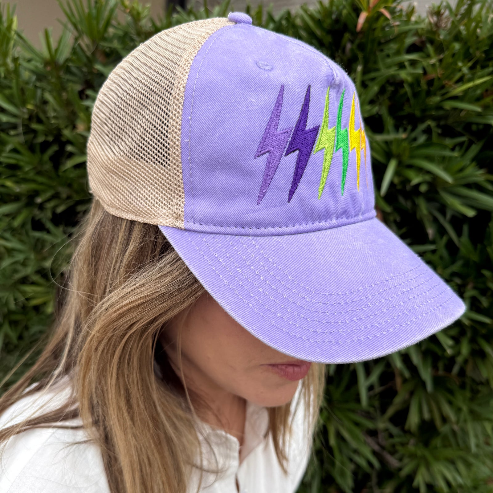 MG Bolt Lavender Mesh Trucker