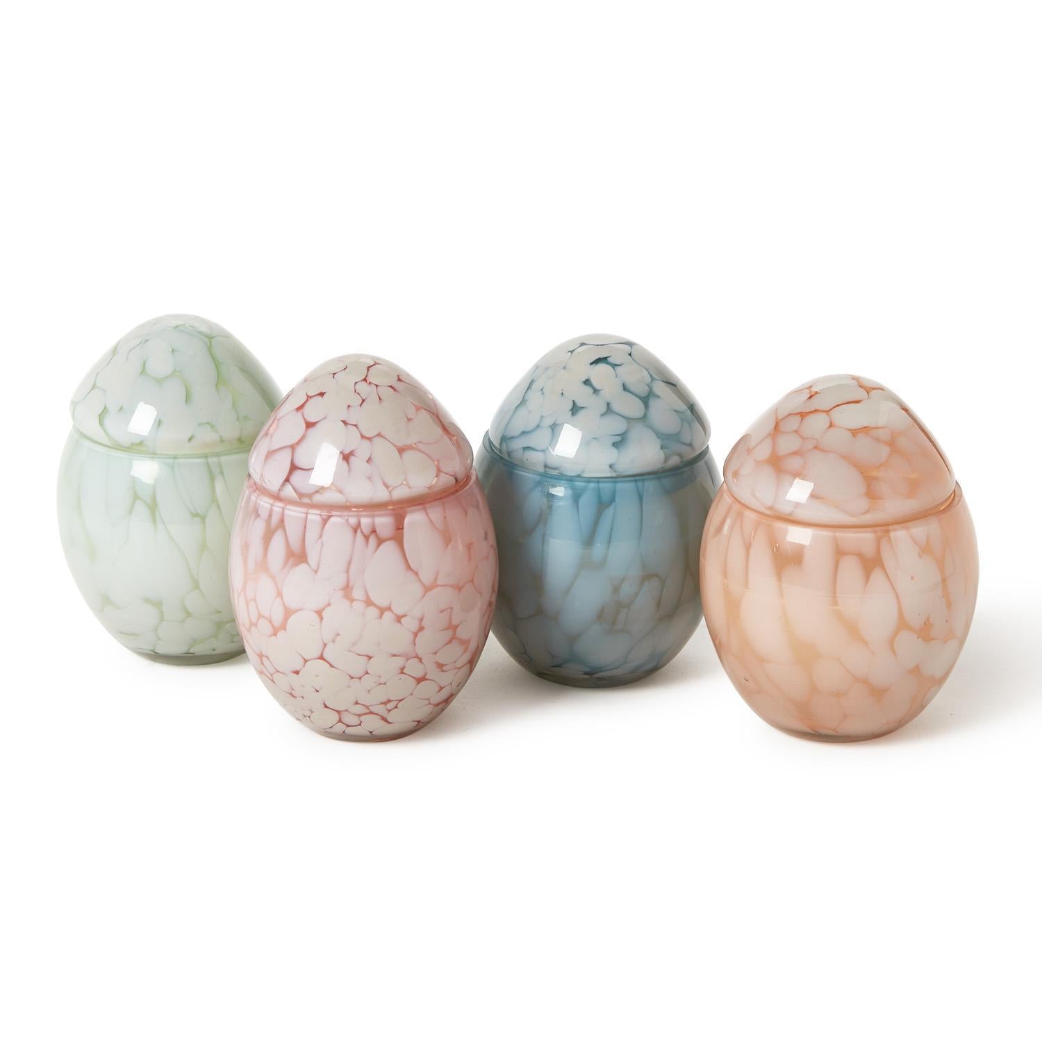 Cheena Egg Jar Candle