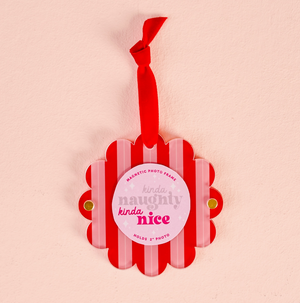 Round Frame Ornament