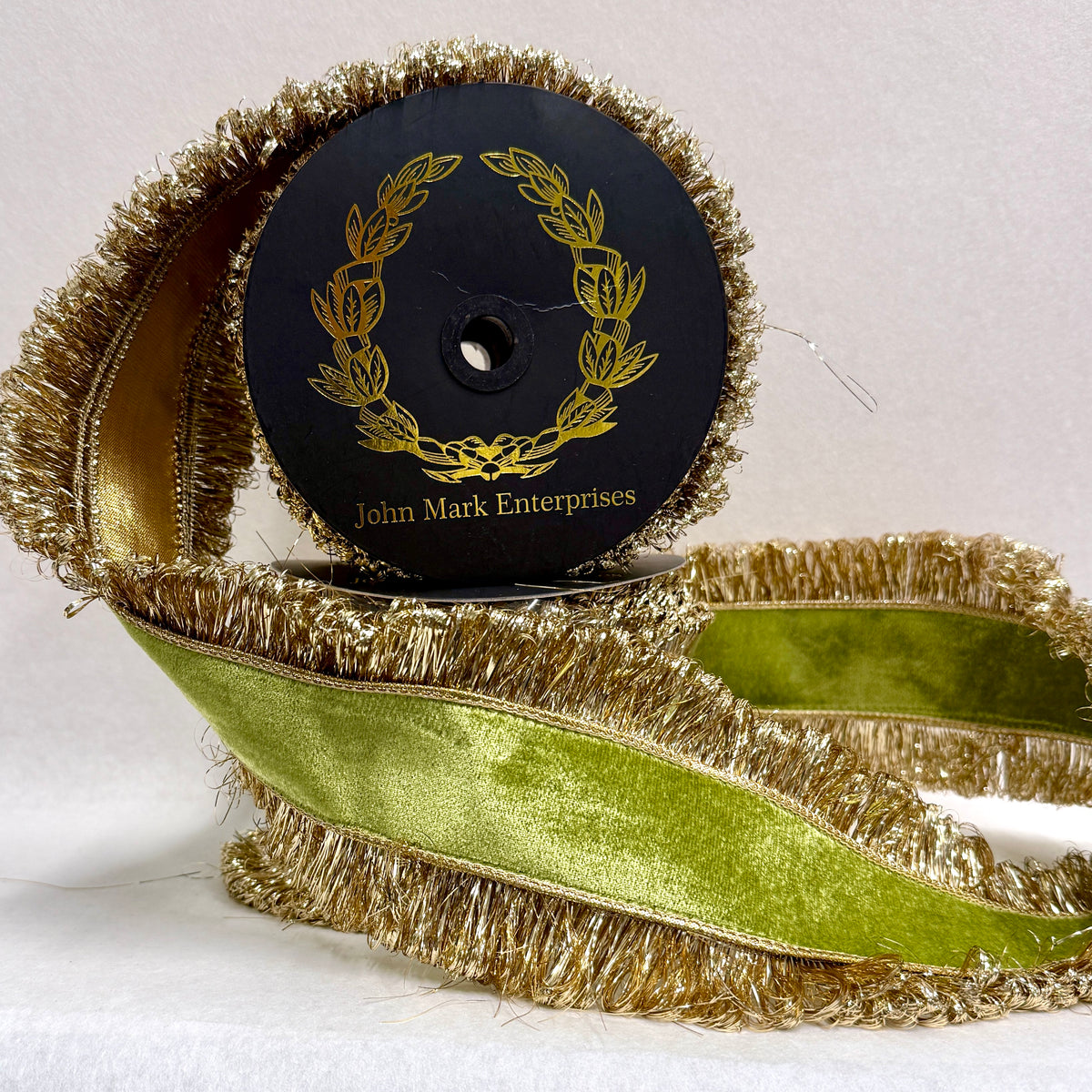 Apple Velvet DBL Sided Trim/Back Metallic Dupion-4x10yd