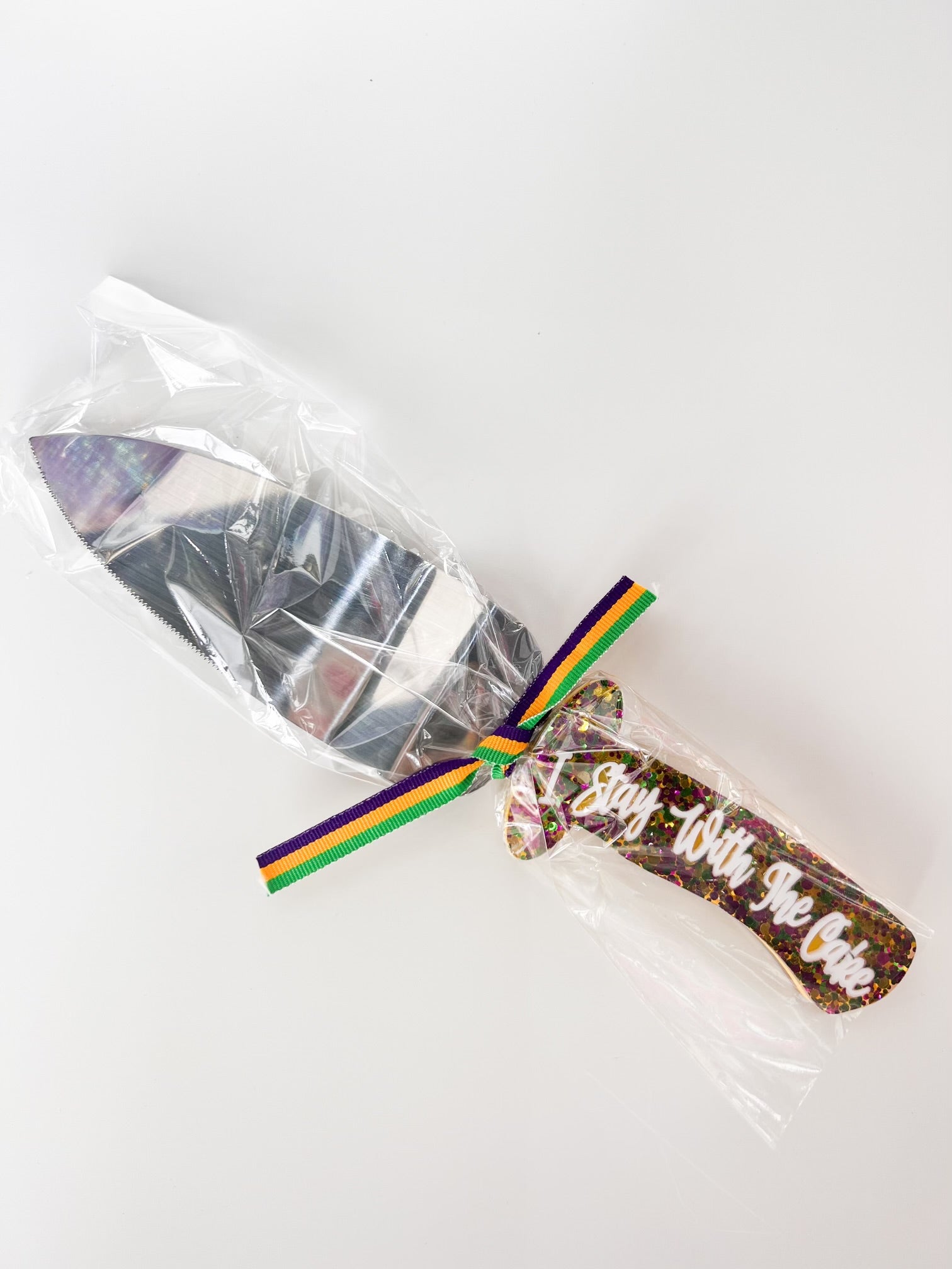 I Stay With The Cake Knife