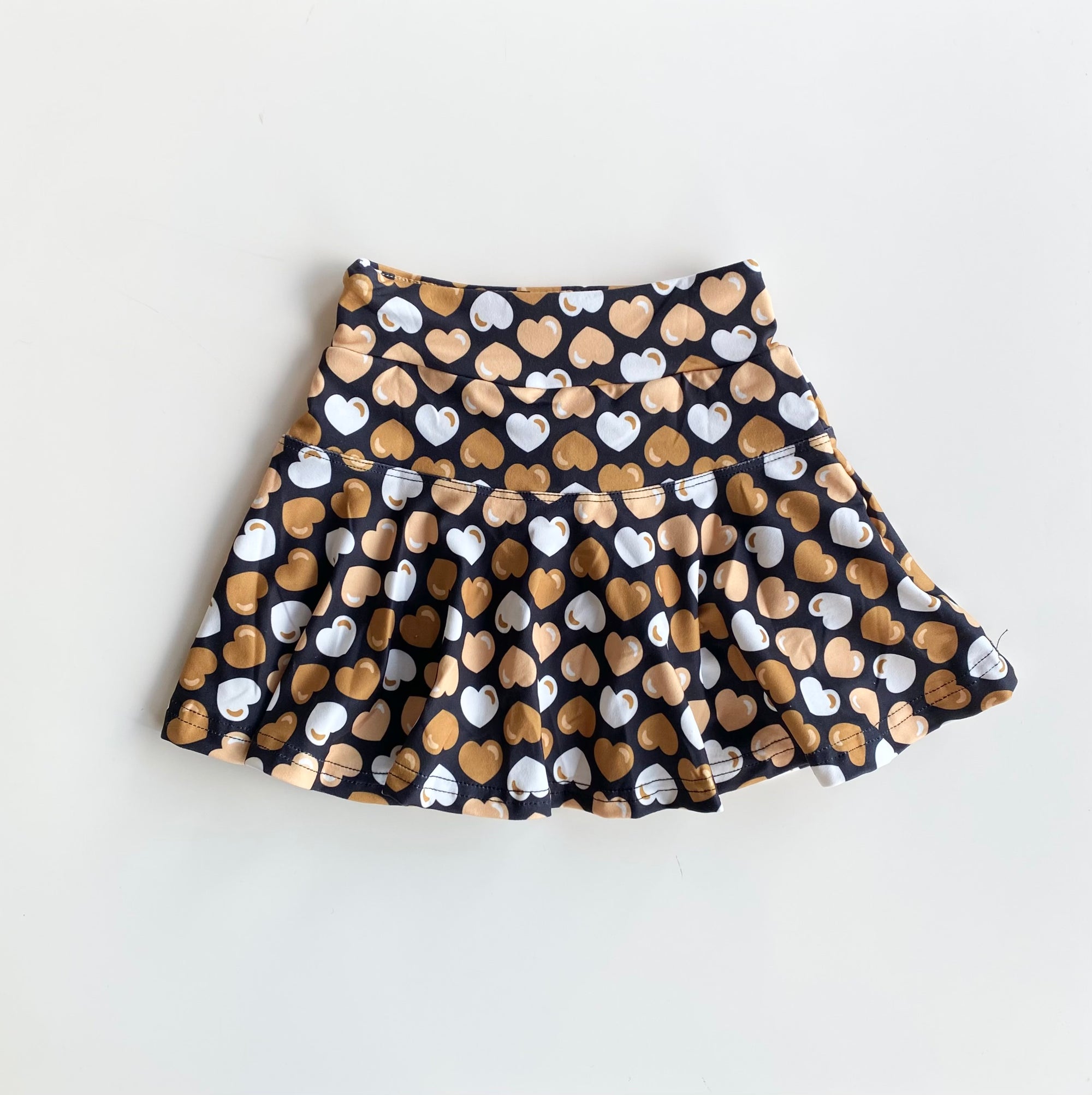 K- Blk/Gld Heart Skort