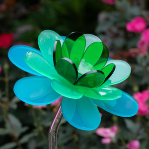 18" Lotus Stake