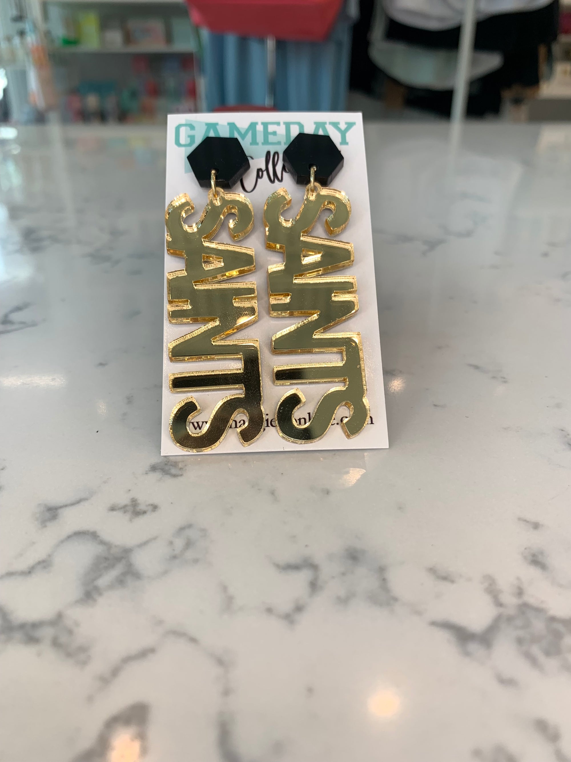 Saints Dangle