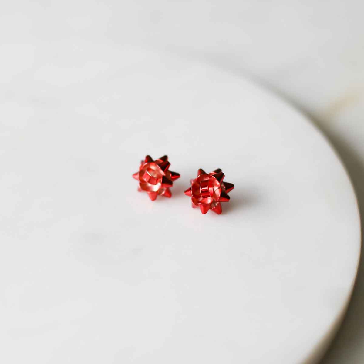 Red Gift Bow Post Earrings Red 1"