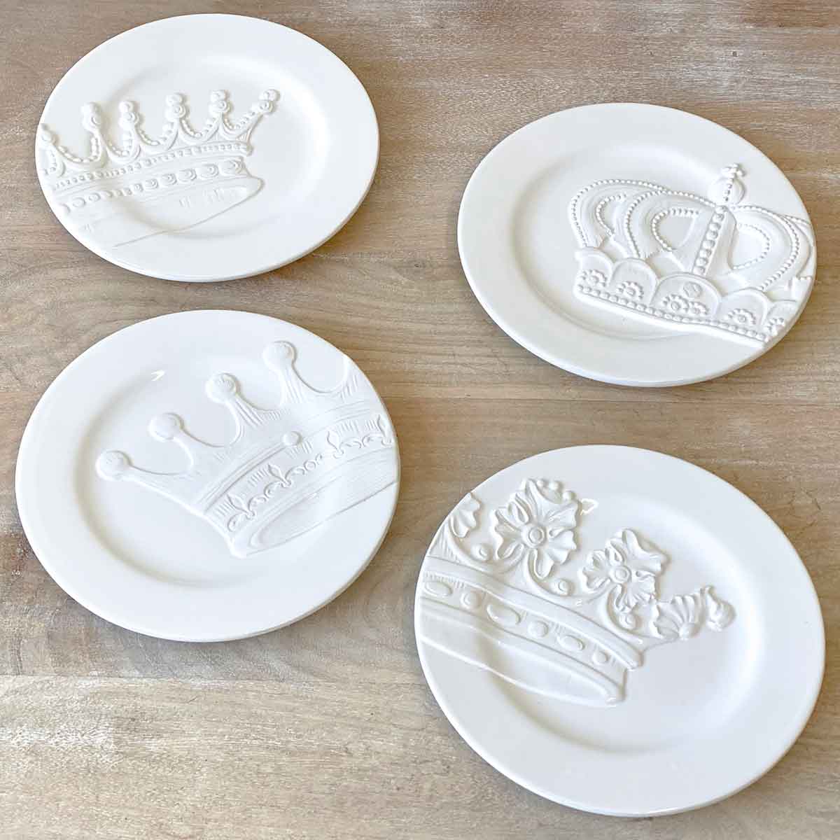 Royal Crown Embossed Plates White 8" (Set of 4)